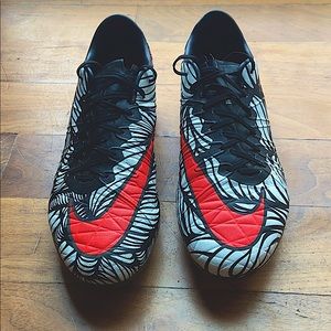 Nike HyperVenom Neymar Black/Crimson/White, M7.5